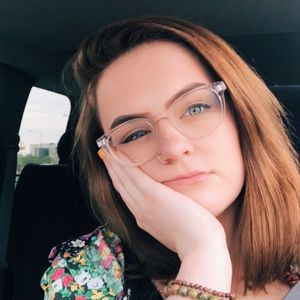 Meet your Posher, Karin